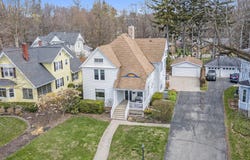 359 Pearl Street, South Haven, MI 49090
