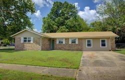 46 S 188th East Avenue, Tulsa, OK 74108