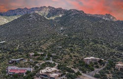 58 Rock Point Place NE, Albuquerque, NM 87122