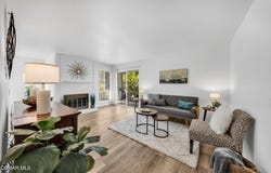 224 Oakleaf Drive, Thousand Oaks, CA 91360