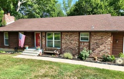 4536 SE 25th ST, Topeka, KS 66605