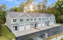 387 James Street, Vass, NC 28394
