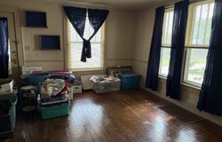 201 W PARK Street, Harrisburg, IL 62946
