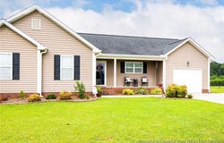 118 Northgate Lane, Clinton, NC 28328