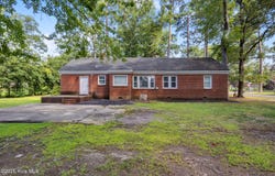 501 N Curtis Street, Ahoskie, NC 27910