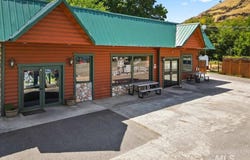 90 2nd Street, Asotin, WA 99402