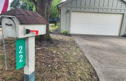 22 Acorn Lane, Coshocton, OH 43812