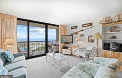 512 FARRAGUT HOUSE RD #512, BETHANY BEACH, DE 19930