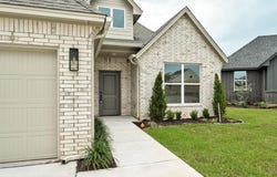 6024 Kinnick Drive, Edmond, OK 73034