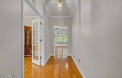 113 Oakridge, Starkville, MS 39759