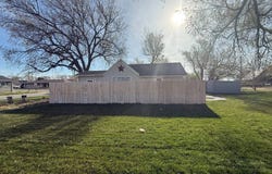904 Ingalls St, Downs, KS 67437