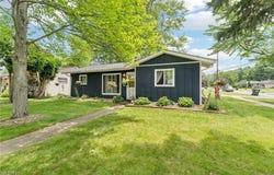 402 Hazel Drive, Berea, OH 44017