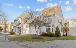 9 New Mill Pl, Ipswich, MA 01938