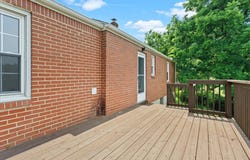 21 Upland DR, Salem, VA 24153