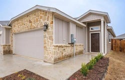 656-660 Wheatfield Drive, Venus, TX 76084