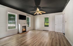 327 N Clark Street, Centreville, MI 49032