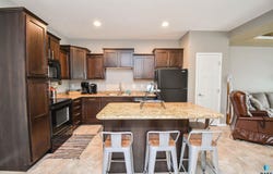 7446 S Louise Ave Ave, Sioux Falls, SD 57108