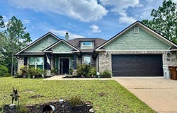 5903 E Bay Boulevard, Gulf Breeze, FL 32563