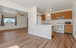330 La Luz Drive, Taos, NM 87571