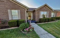 1012 heathcliff Drive, Richmond, KY 40475