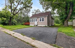 201 GORDON AVENUE, WILMINGTON, DE 19809