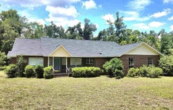 210 WORLEY Way, Perry, FL 32347