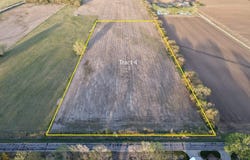 lot: 4, Grand Island, NE 68801