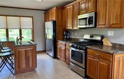 124 N Park Lane, Le Sueur, MN 56058