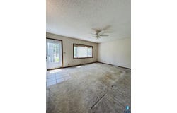 810 E Hermosa Dr, Sioux Falls, SD 57104