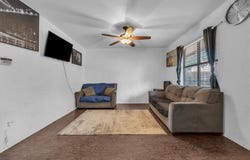1421 S 12th Street, Waco, TX 76706