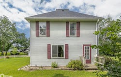 1361 215th Street, Rockford, IA 50468