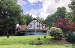 2413 Cross Country Road, Charlotte, NC 28270