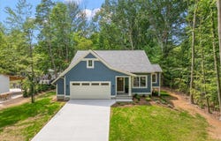 3439 Hollywood Drive, Holland, MI 49424