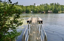 36 Nob Hill Road, Newcastle, ME 04553