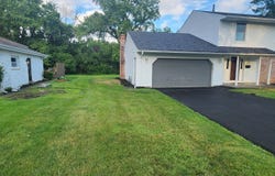 1421 Lawrence Crescent, Flossmoor, IL 60422