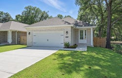 1492 Pine Street, Niceville, FL 32578