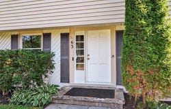 63 Fawn Ridge Road, Henrietta, NY 14467