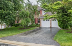 206 BARBERRY DRIVE, WILMINGTON, DE 19808
