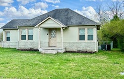 431 Elm St, Baxter, TN 38544