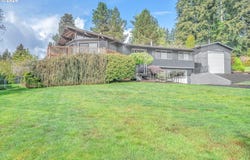 59887 WESTHILL Rd, StHelens, OR 97051