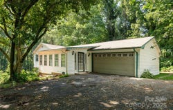 18 Peaceful Valley Lane, Flat Rock, NC 28731