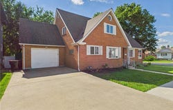 200 S College Street, Warrensburg, MO 64093