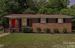28 Maiden Lane, York, SC 29745