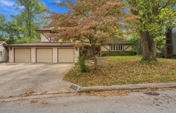 2924 S Chambery Avenue, Springfield, MO 65804