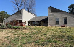 3953 OTTER Dr, Memphis, TN 38128