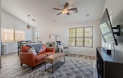 2731 E WINDSOR Avenue, Phoenix, AZ 85008