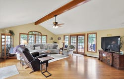 5238 N 225 E, Whiteland, IN 46184