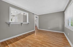 200 Hillcrest Boulevard, Ballwin, MO 63021
