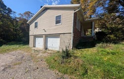 4013 W Barge Lane, Bloomington, IN 47403-3701