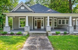 208 E Villanow Street, LaFayette, GA 30728